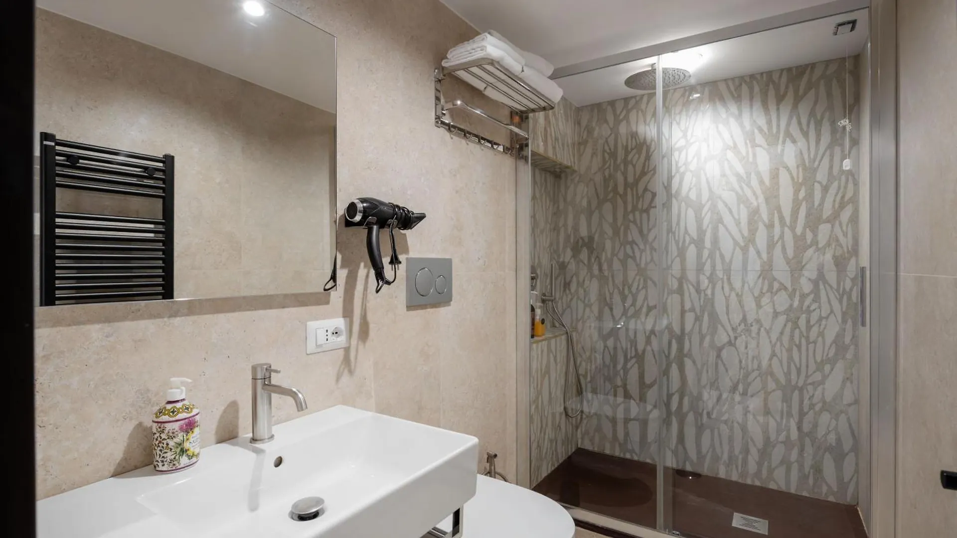 רומא Joyful 148 Luxury Guest House Powered By Joyful Termini Boutique Guest House איטליה